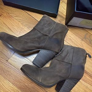 Rag and Bone - Classic Newbury - BNWT - size 9/39